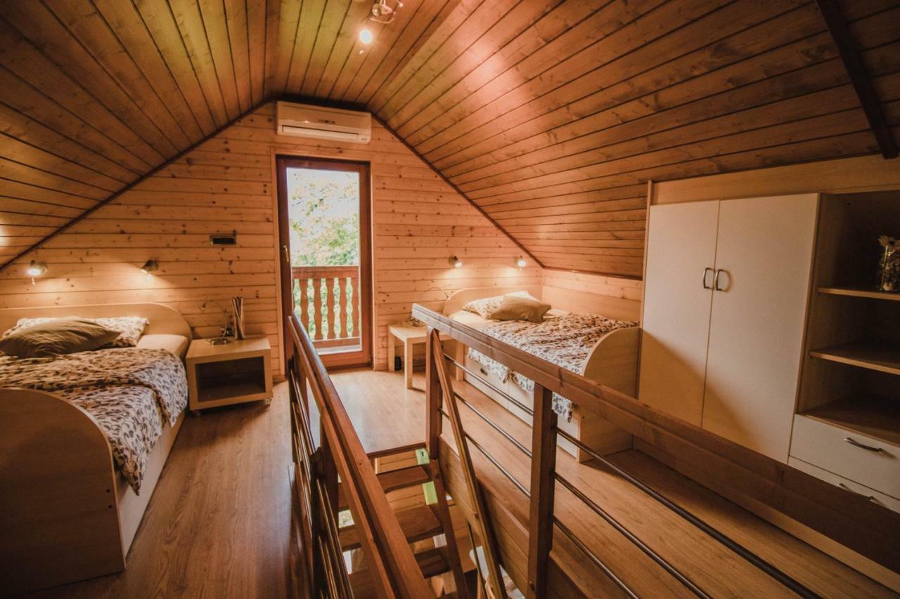 Lazec Country House Βίλα Pluznje Εξωτερικό φωτογραφία